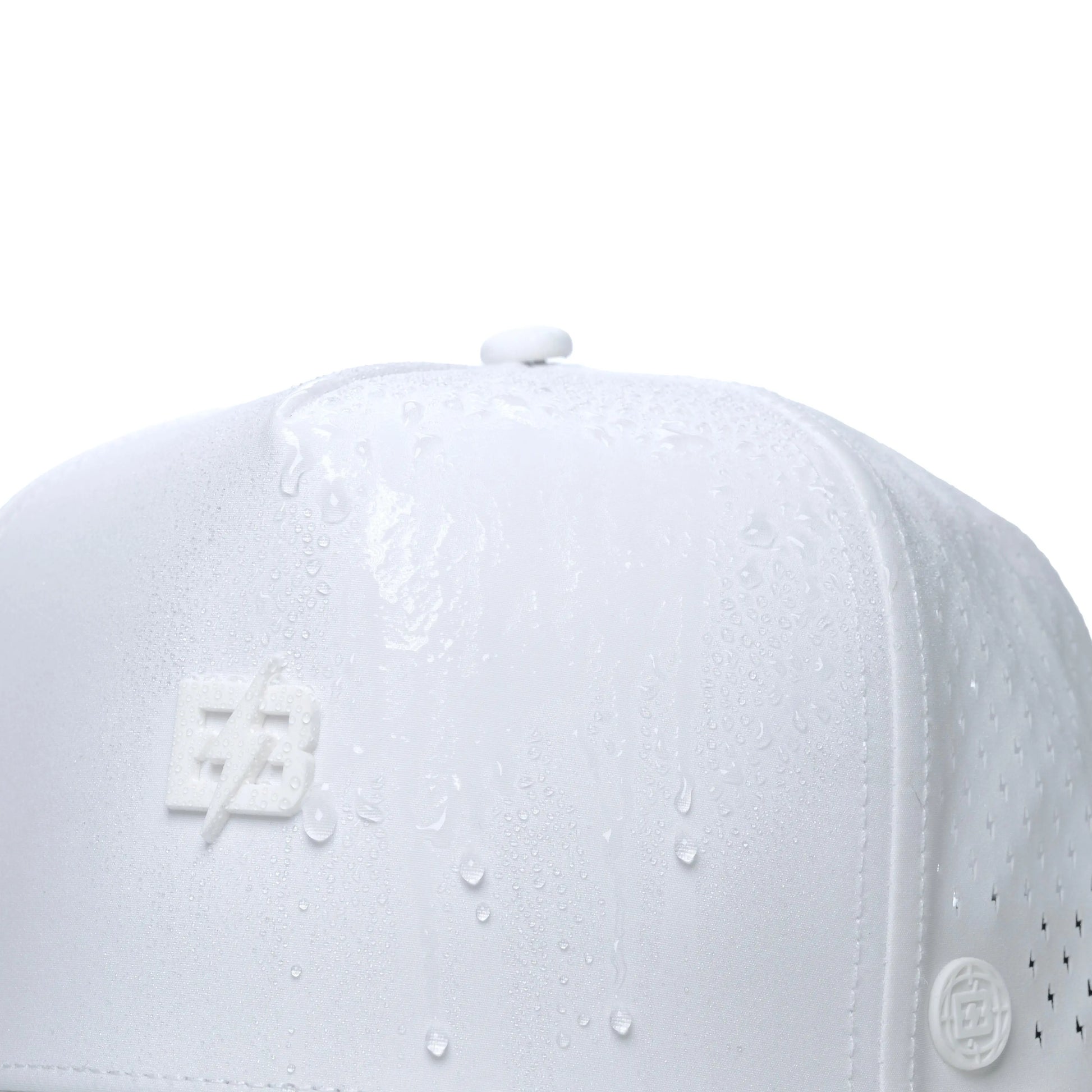 Minimalist Golf Performance Hat - Magnetic Brim & Tee Holder Brimz Supply